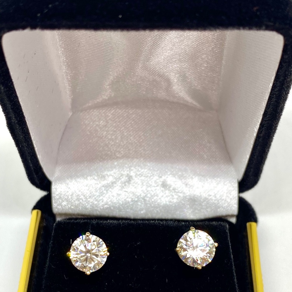 Diamonds 2 ct stud earring D color vvs mossanite - Picture 6 of 16